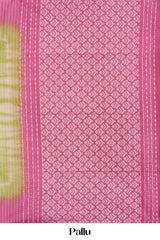 Dual tone weave texture