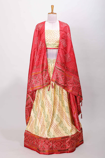 Elegant bandhani ethnic ensemble