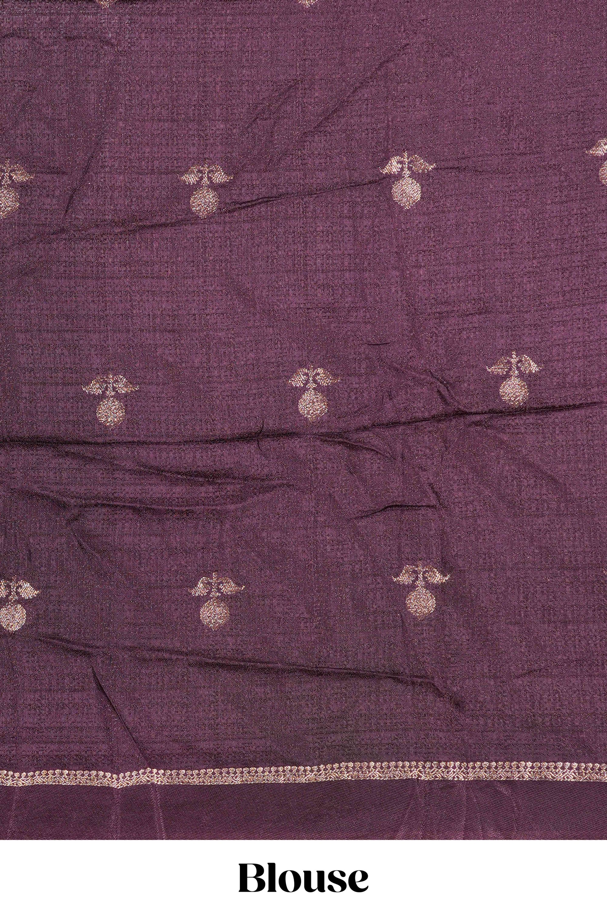 Elegant festive drape