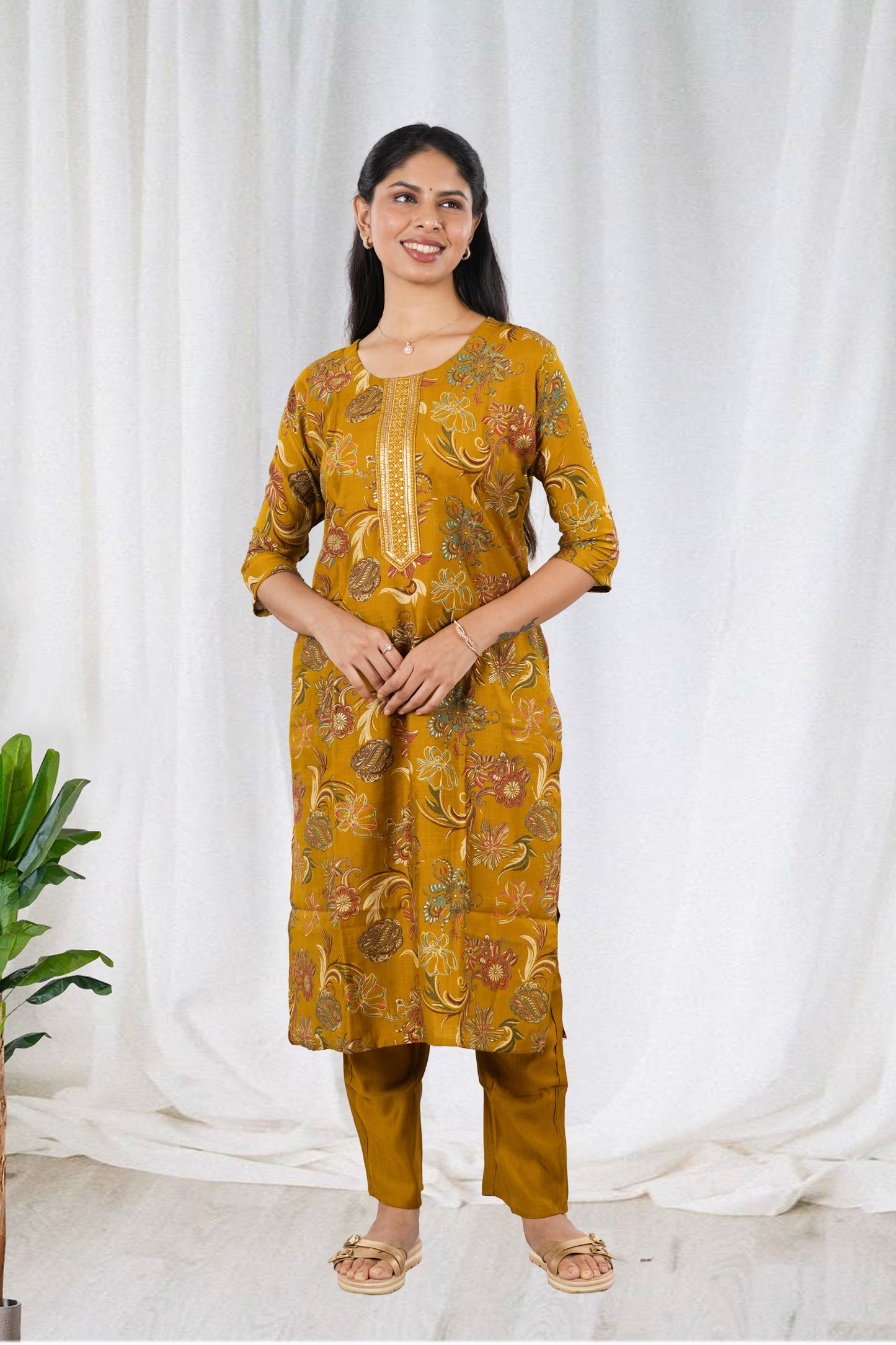 Elegant festive ethnic wear