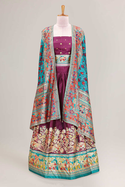 Elegant floral ethnic ensemble