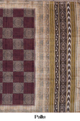 Elegant occasion checked drape