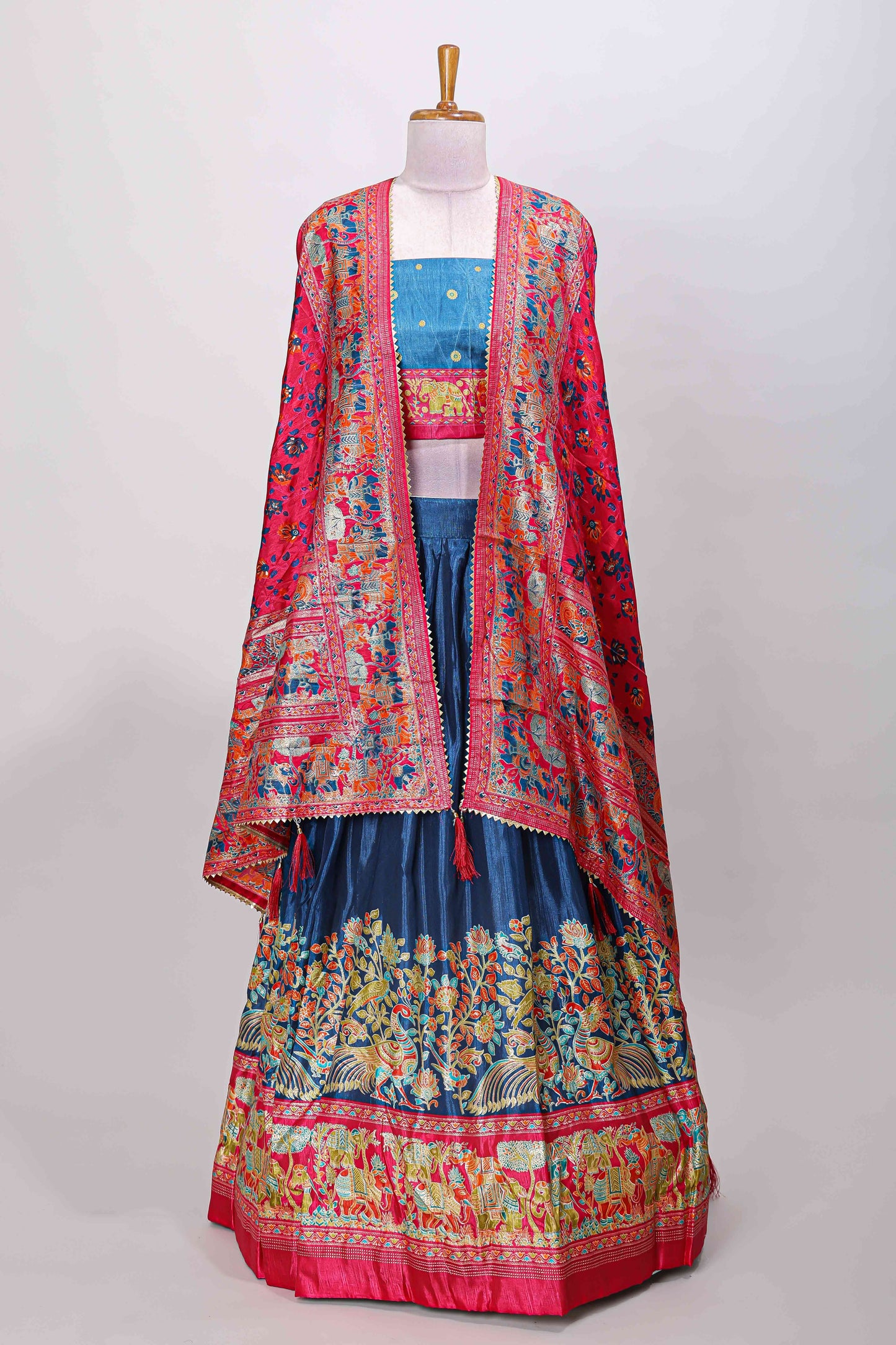 Elegant pink lehenga fashion