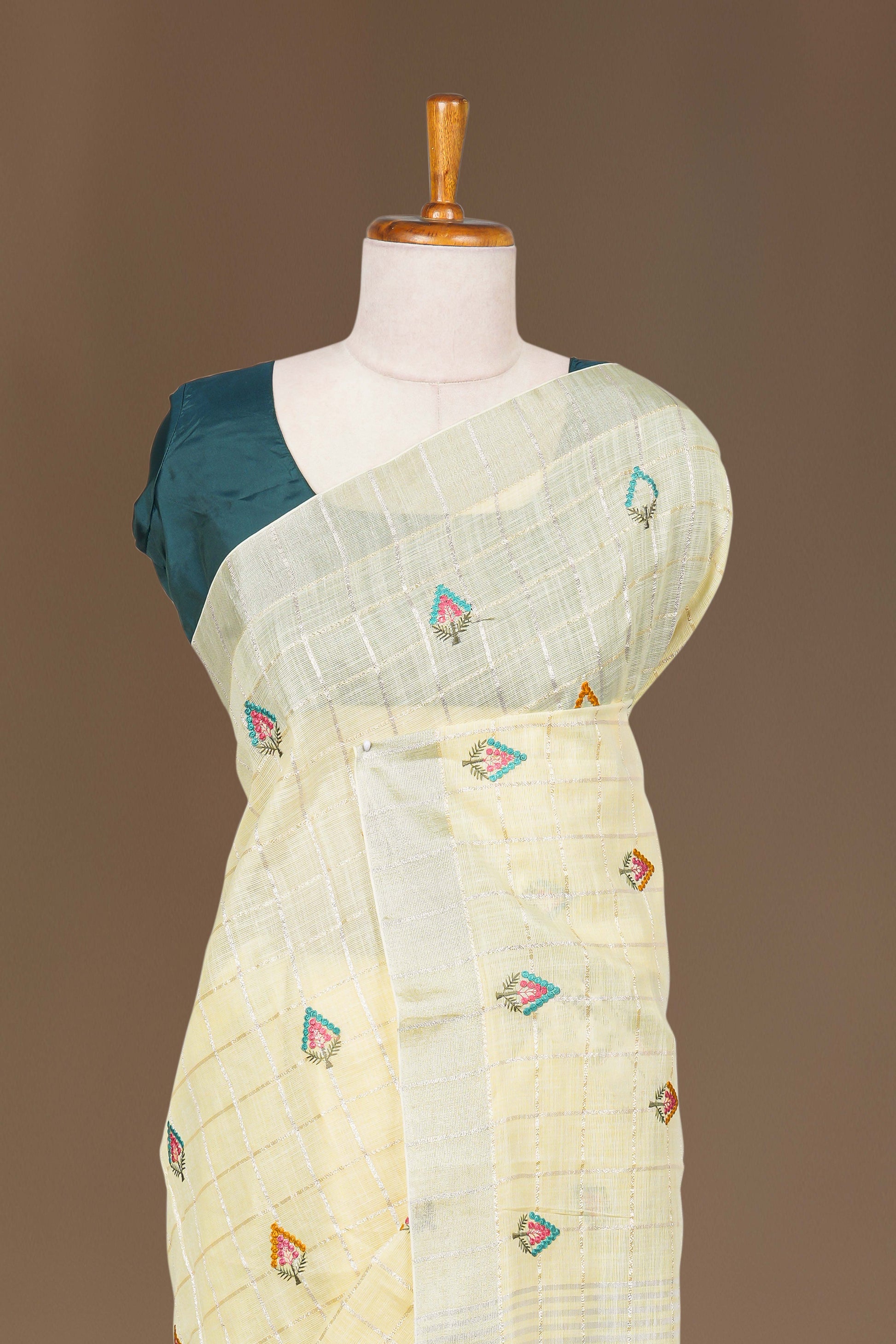  Embroidery linen saree 