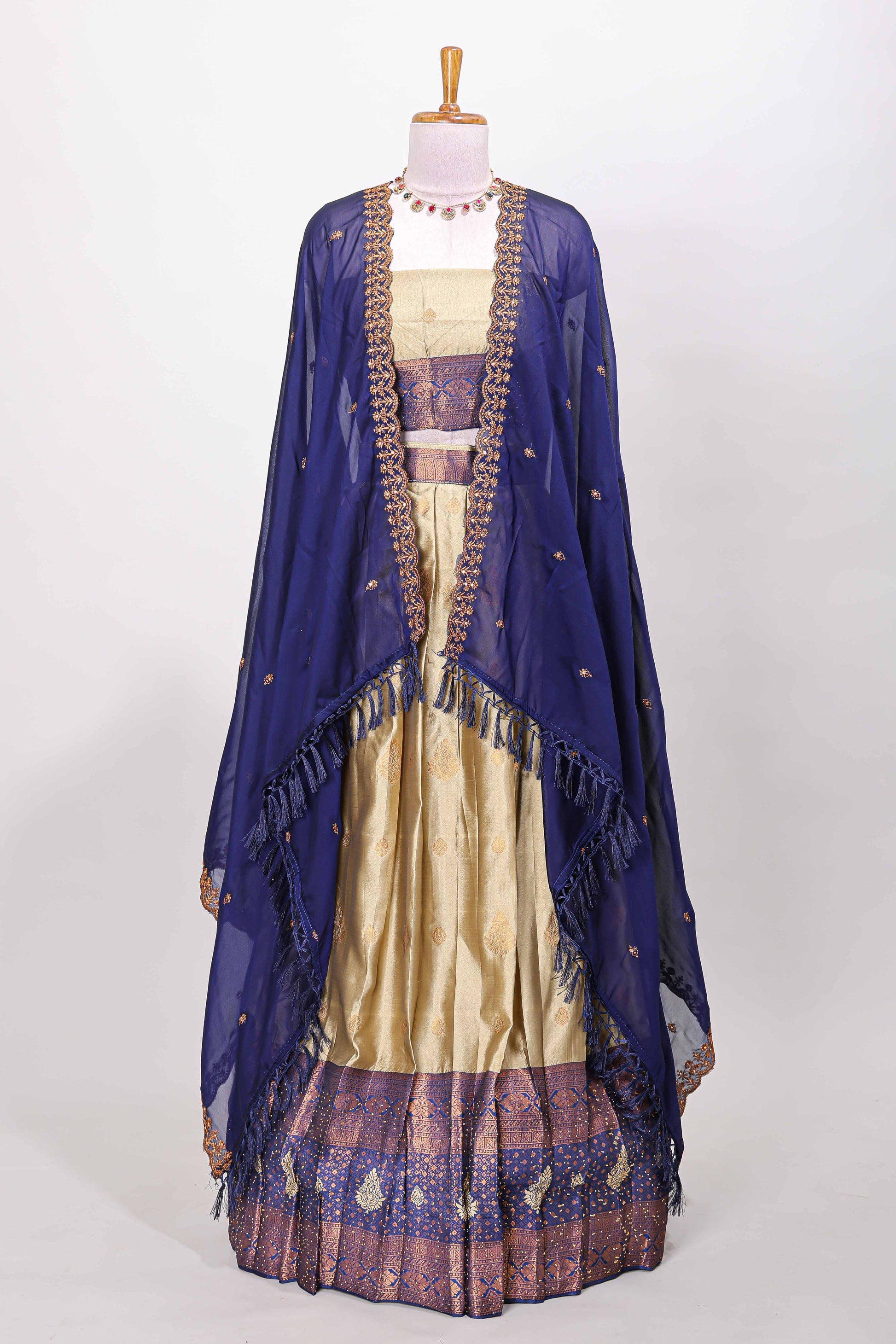 Festive zari dhavani ensemble