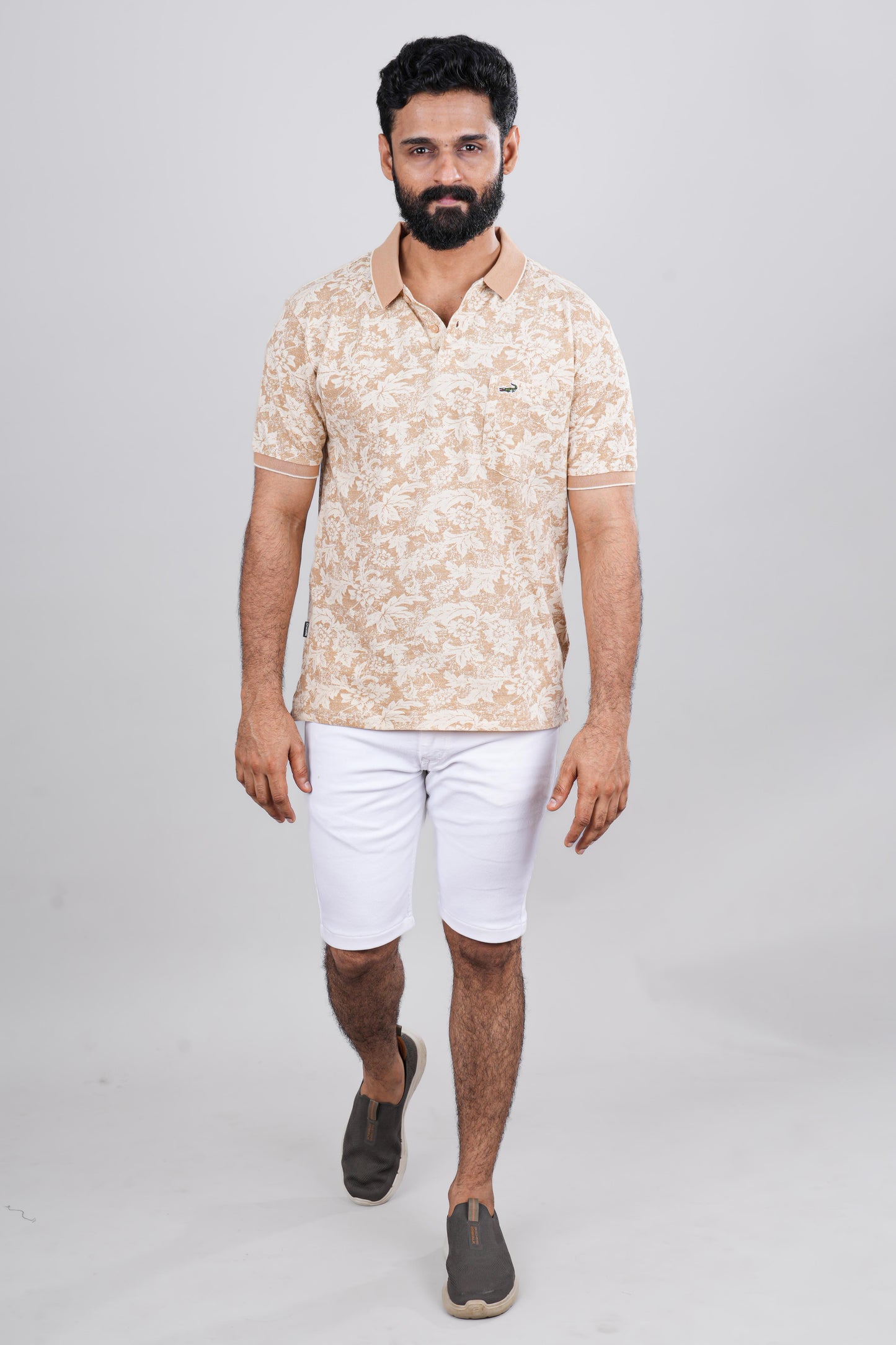 Floral collared tshirt