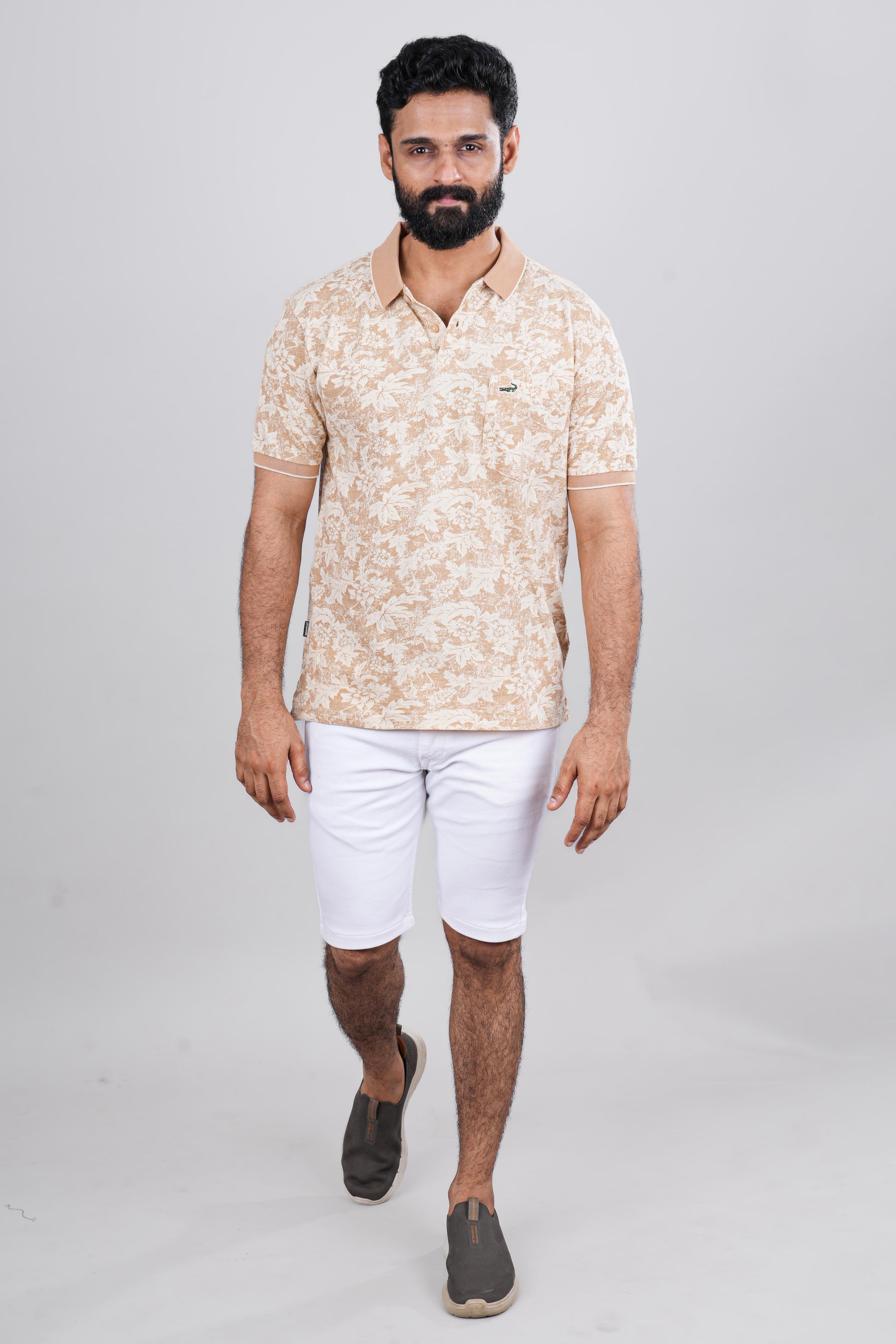 Floral collared tshirt