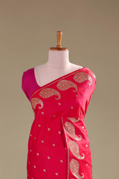 Floral pallu styling