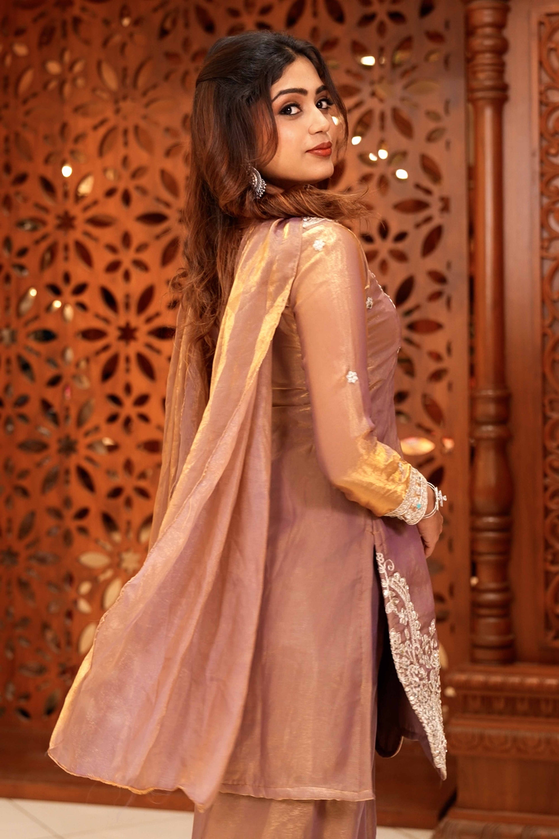 Floral peach ethnic wear