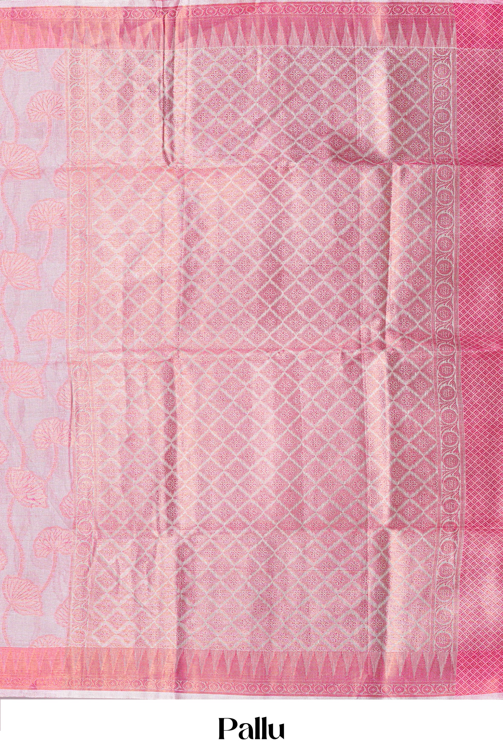 Geometric Design In Pallu