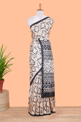 Geometric motif layout