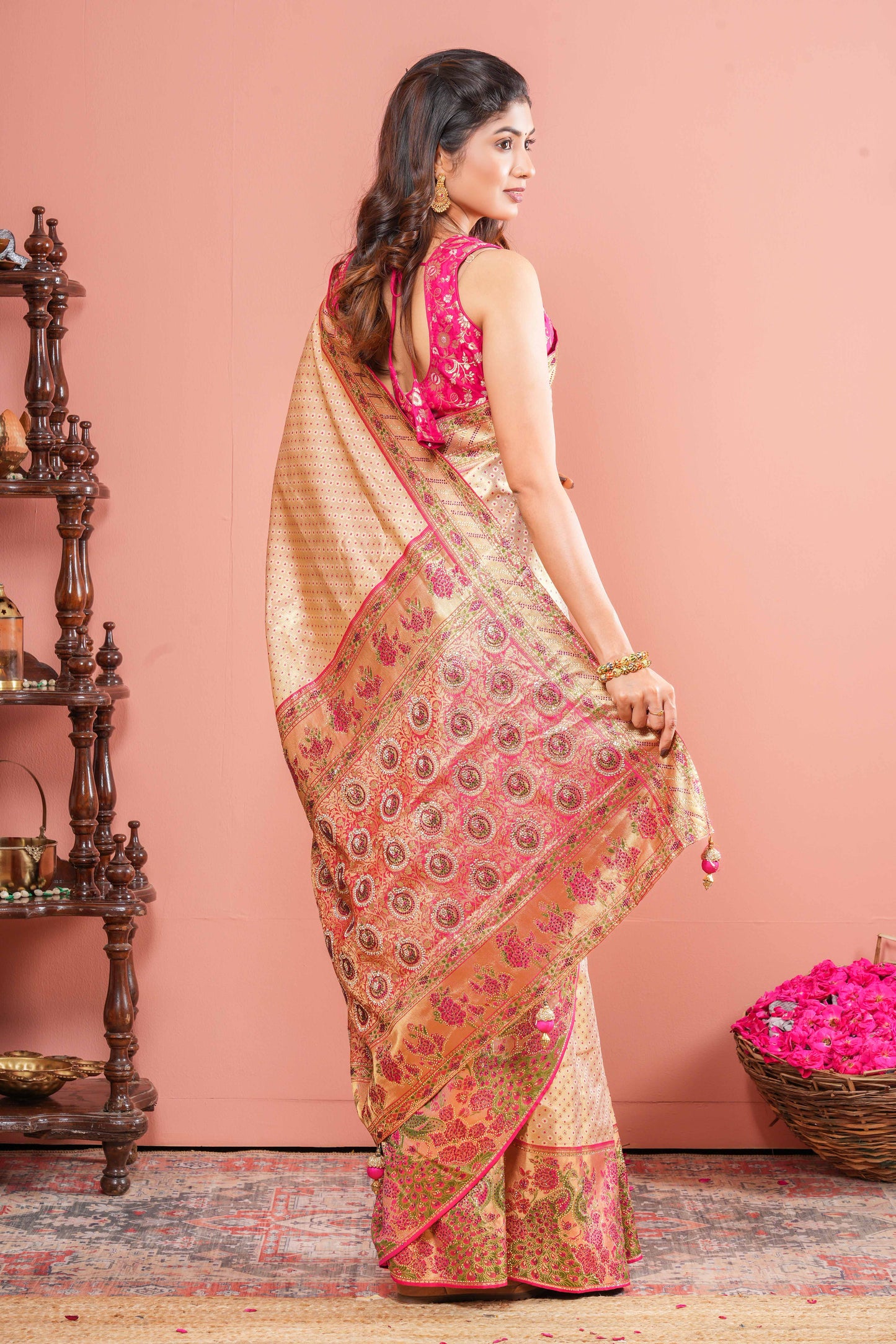 Gold stone pallu
