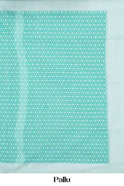 Green Thread Border Saree for Women