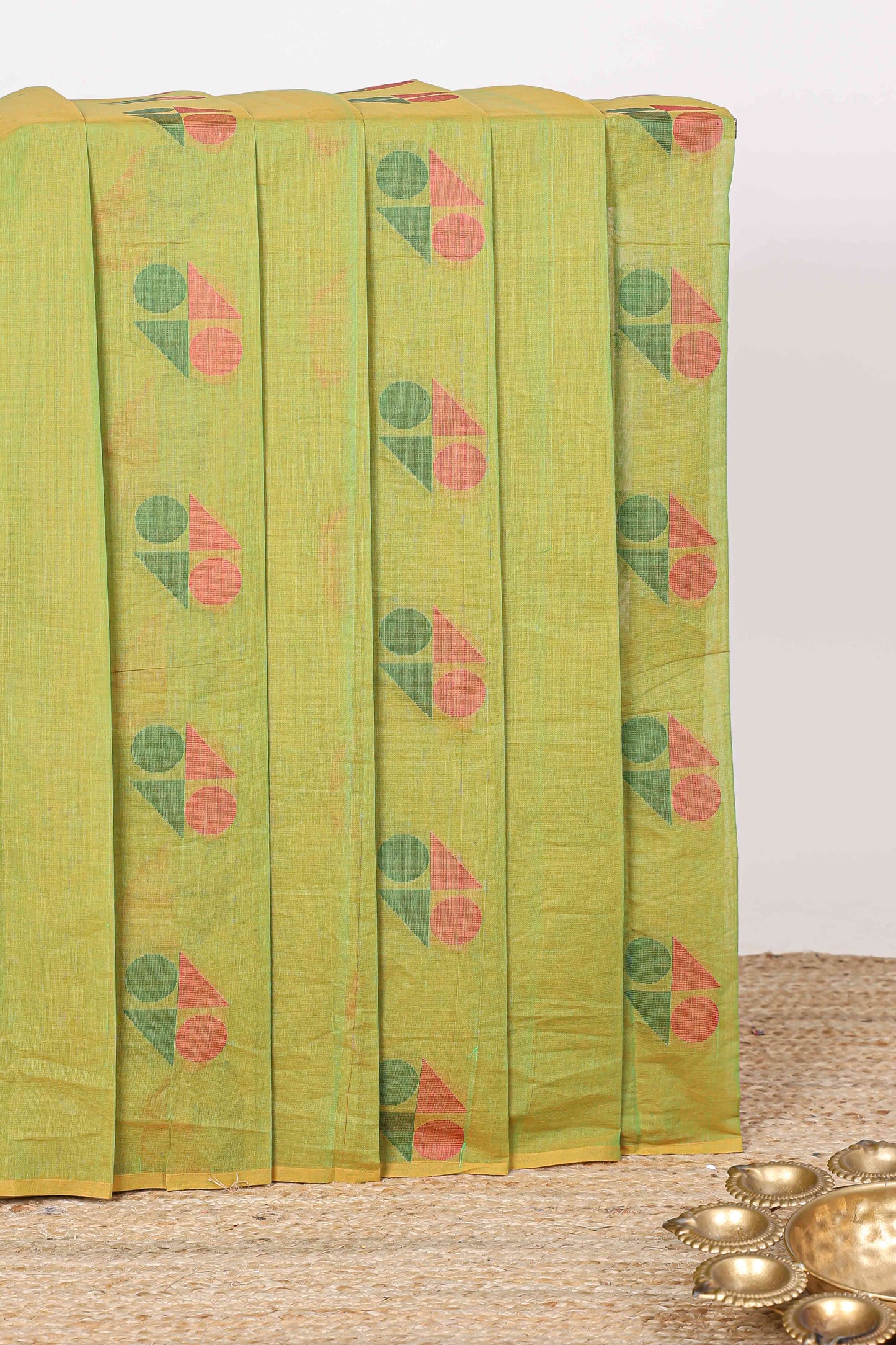 Green geometric kanchi cotton saree