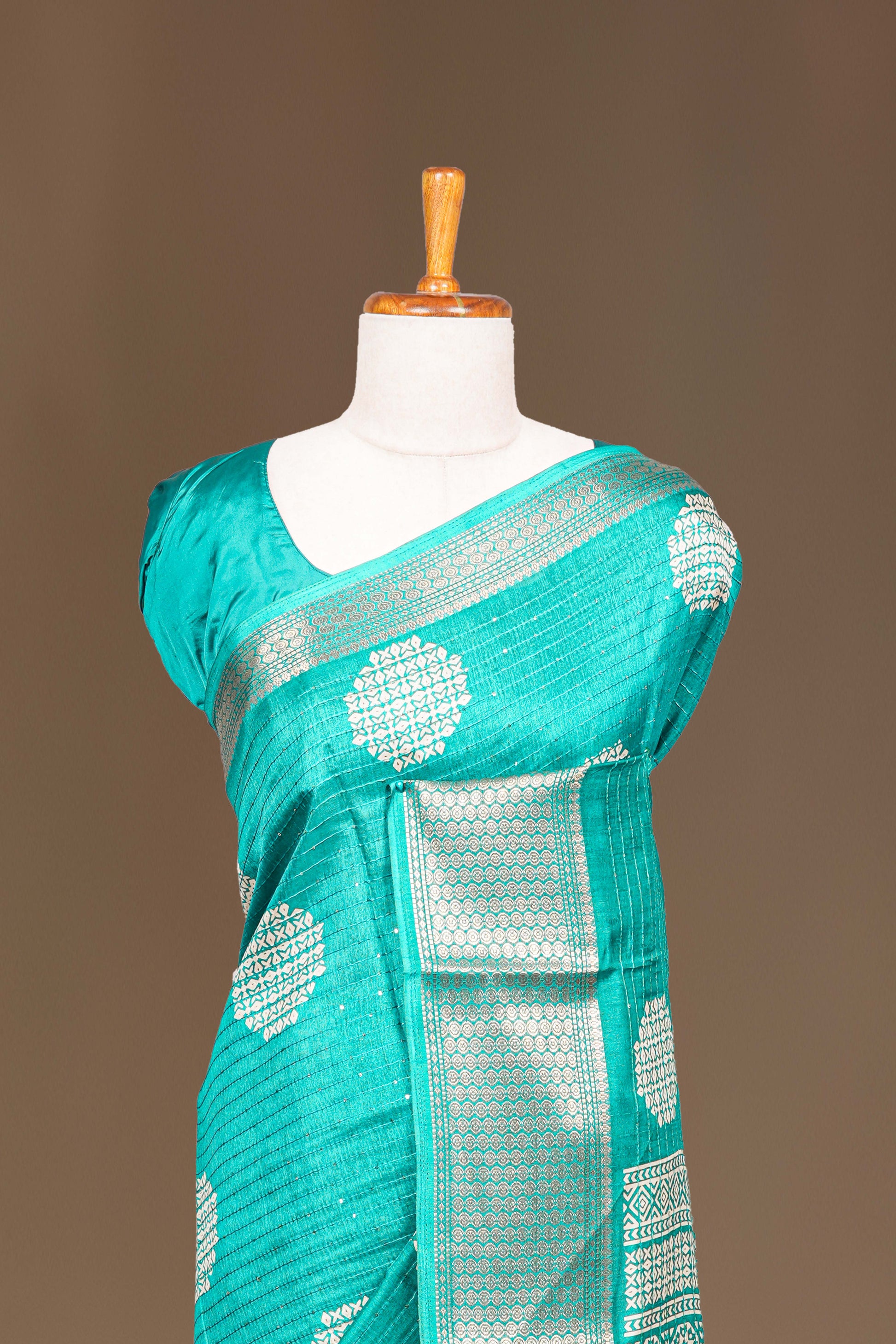 Green jacquard border silk saree