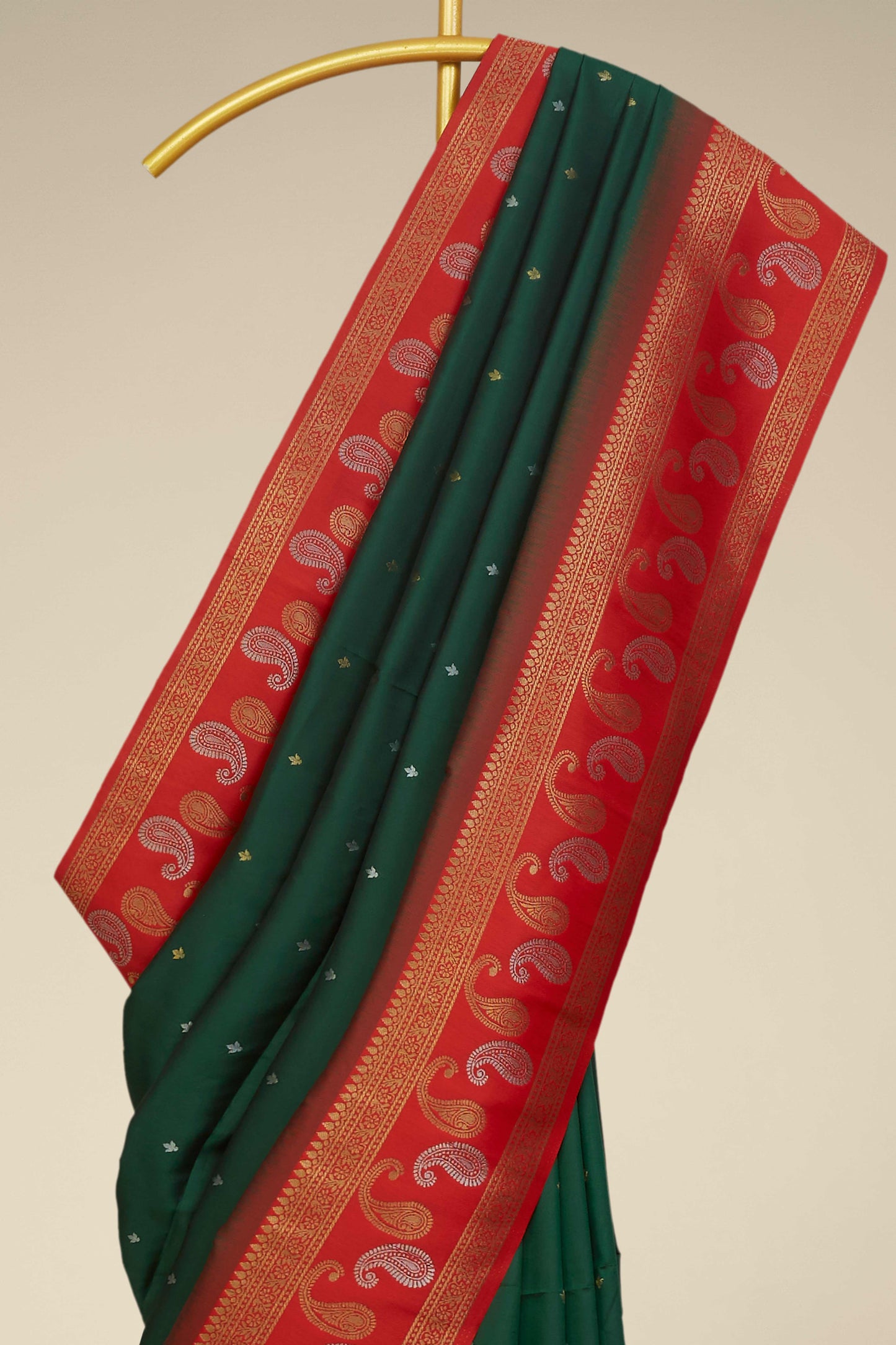 Green kathan silk saree contrast border 