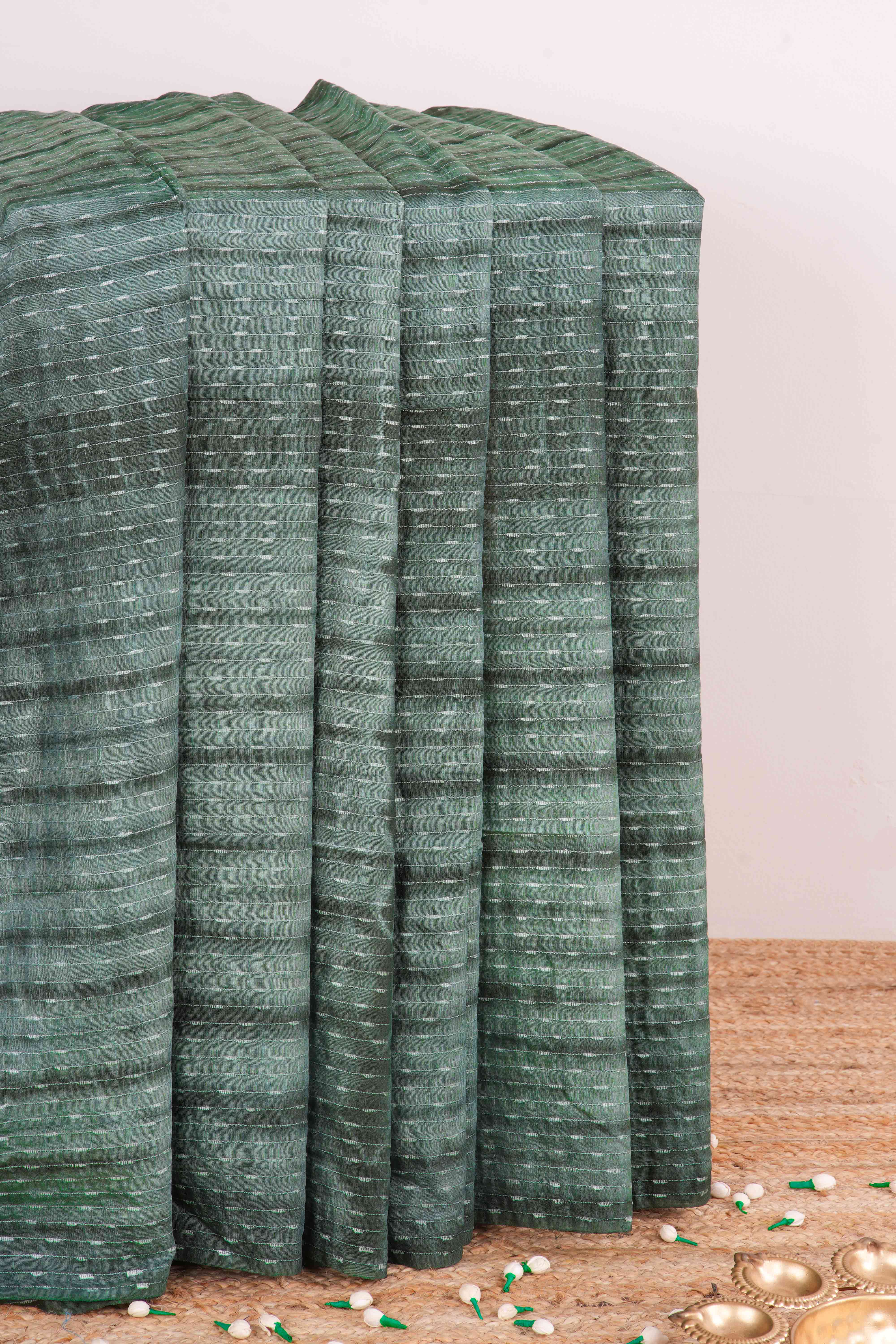 Green linen weave