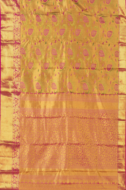 Green pink pallu saree