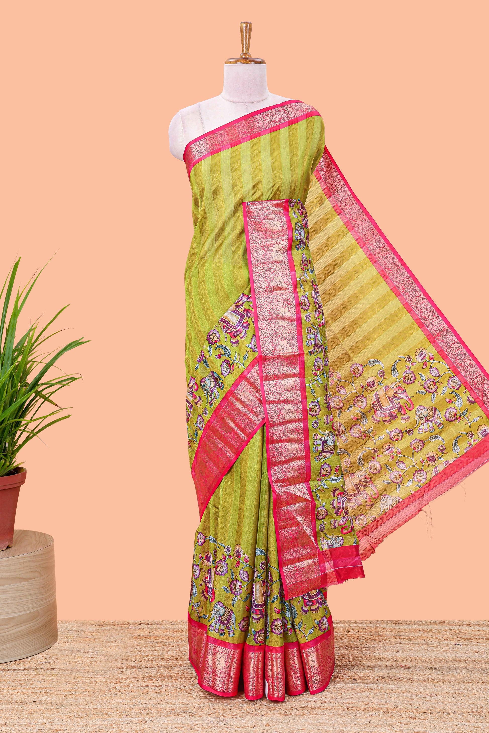 Green sheer georgette texture