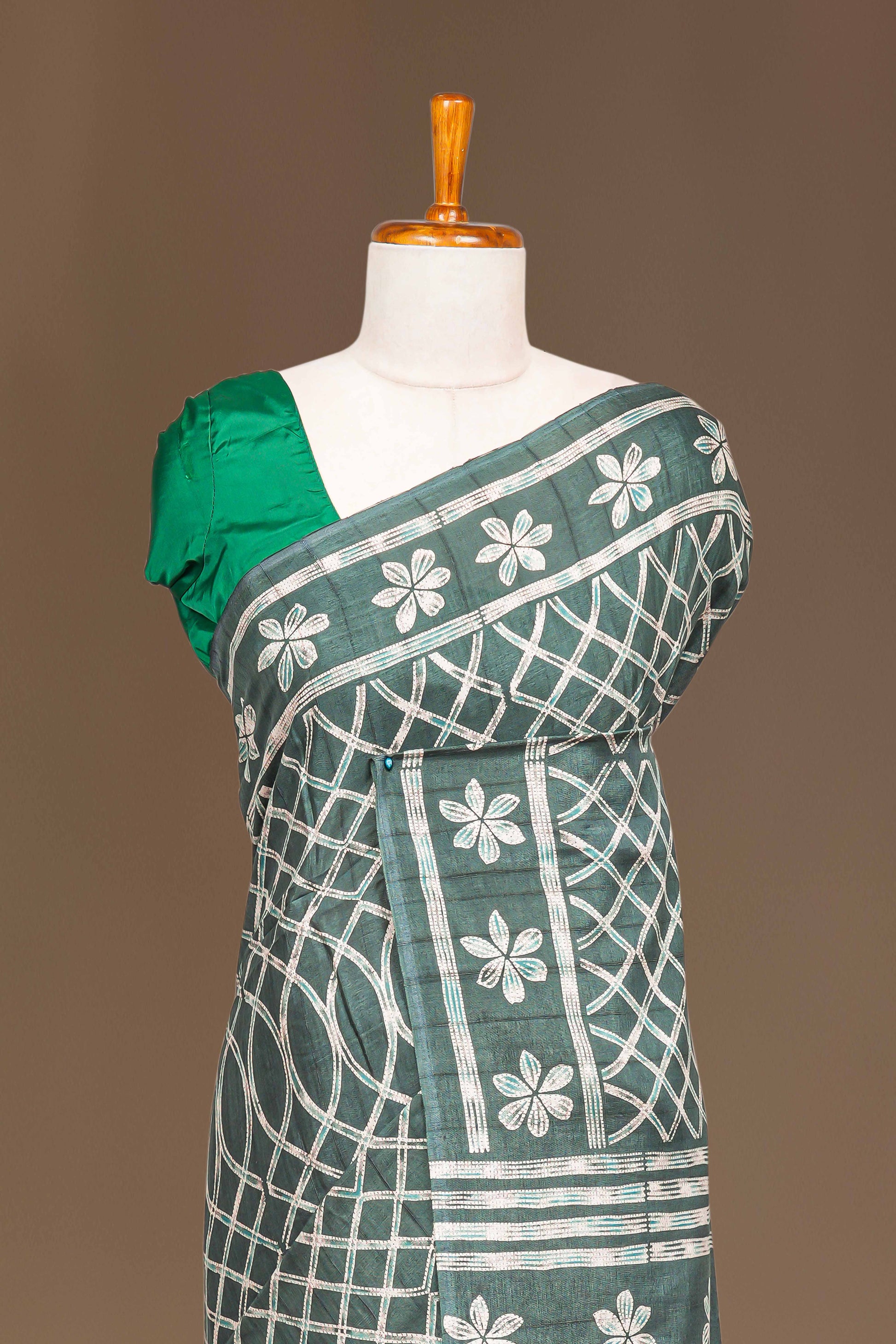 Green woven linen saree