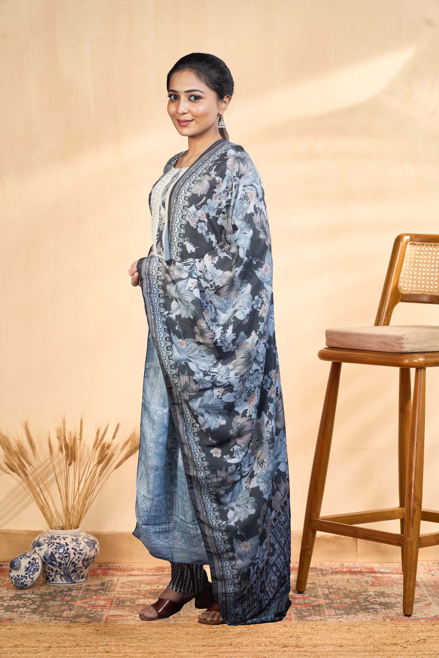 Grey cotton embroidered neckline suit