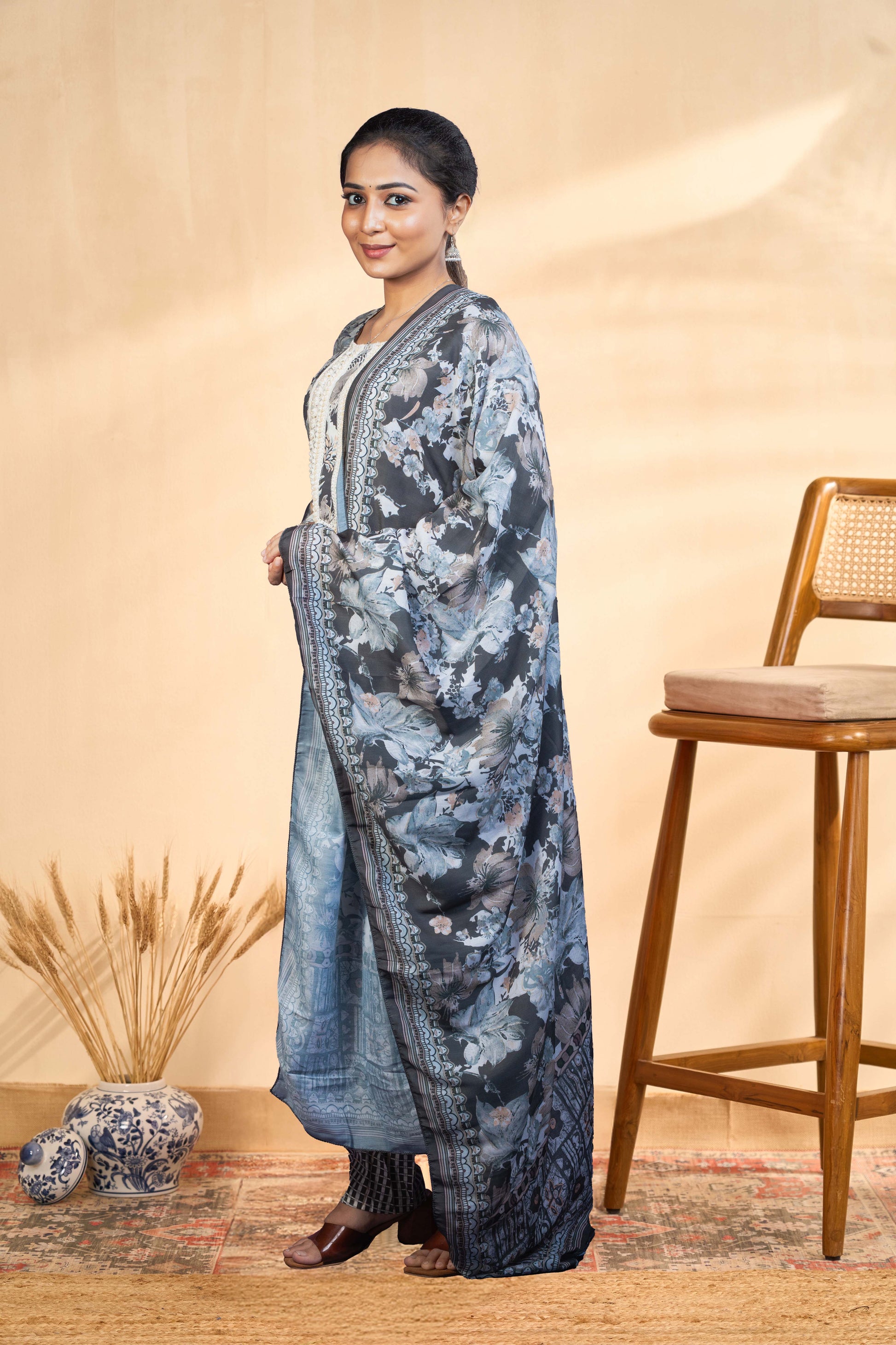 Grey cotton embroidered neckline suit