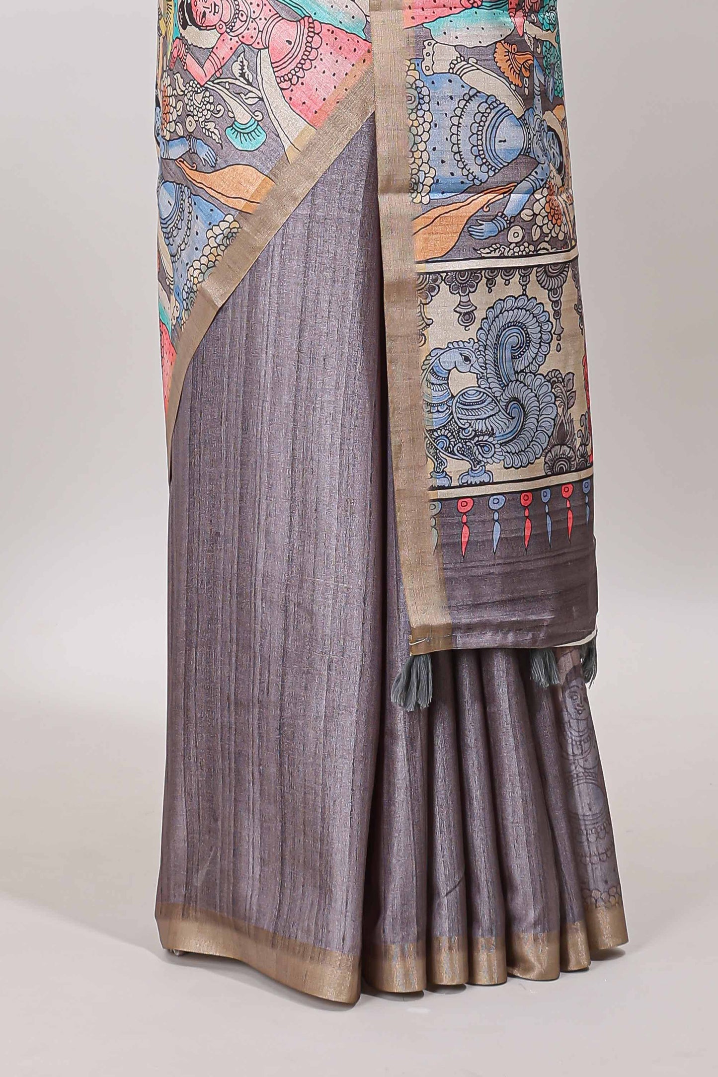 Grey dola silk pallu design saree