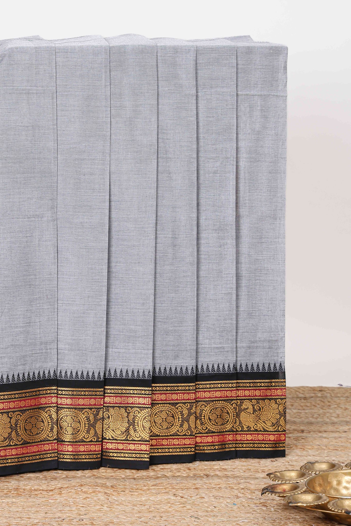 Grey plain chettinad cotton sarees
