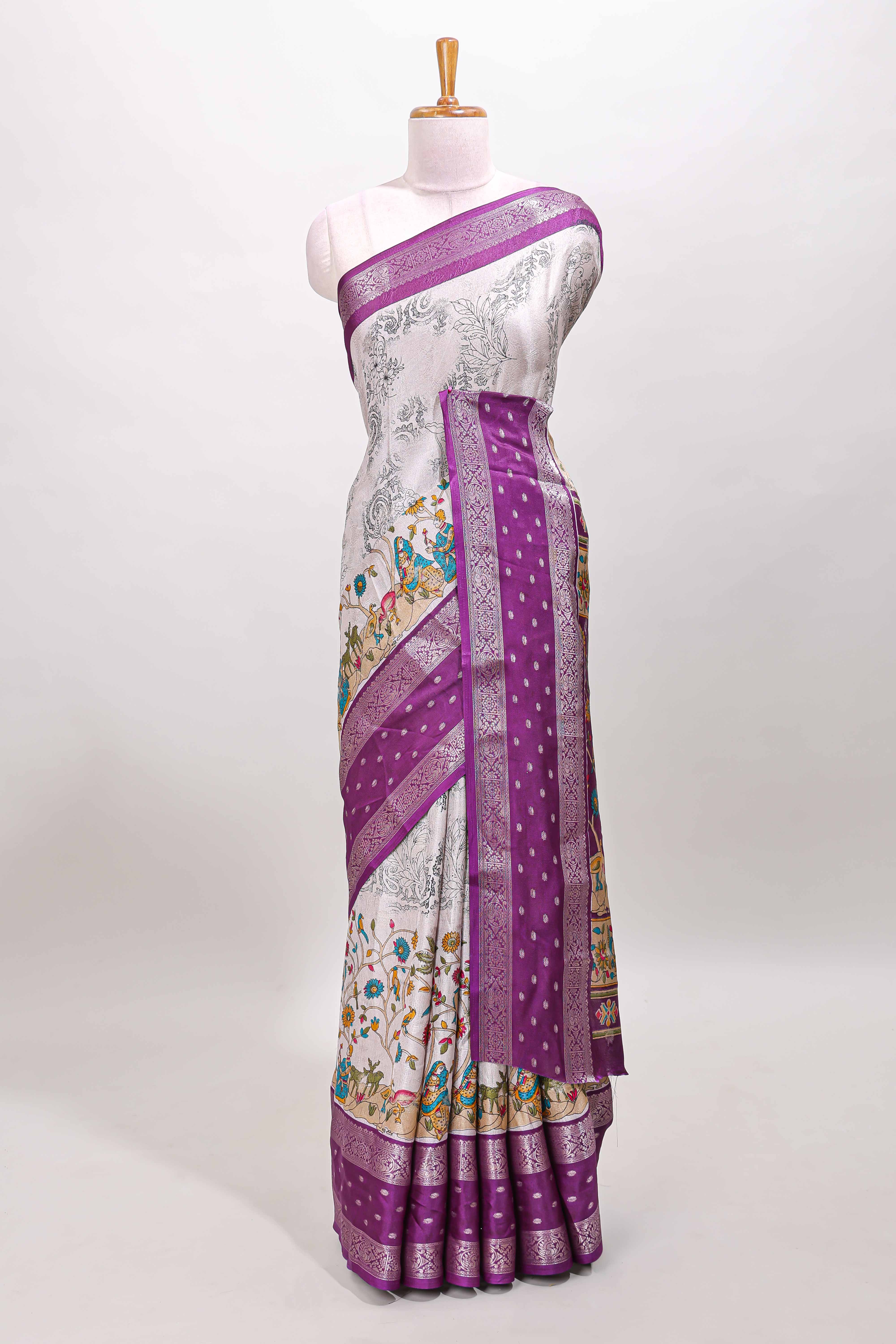 Heritage narrative print styling