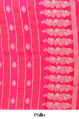 Horizontal stripe detailing