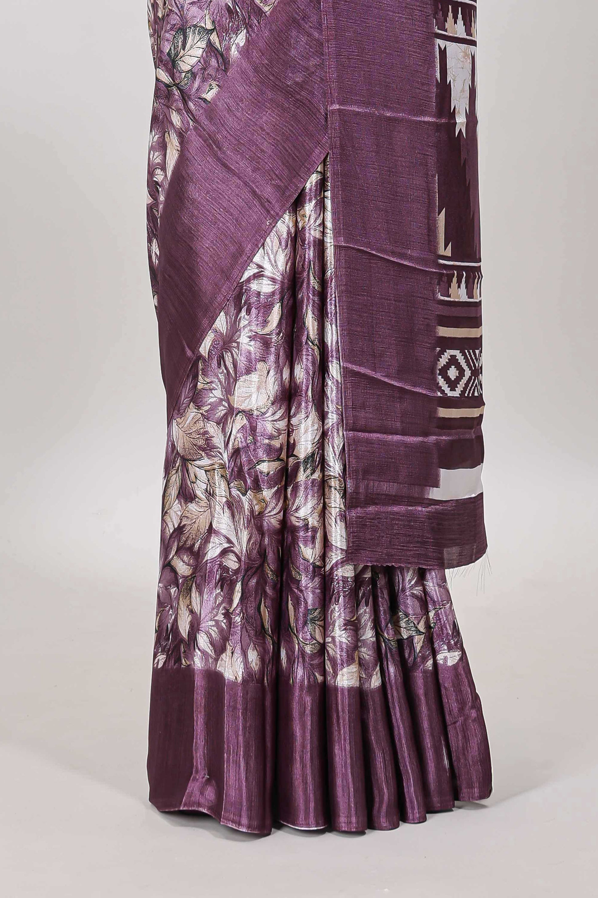 Ikkat inspired pallu design