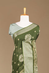 Jacquard edge accents