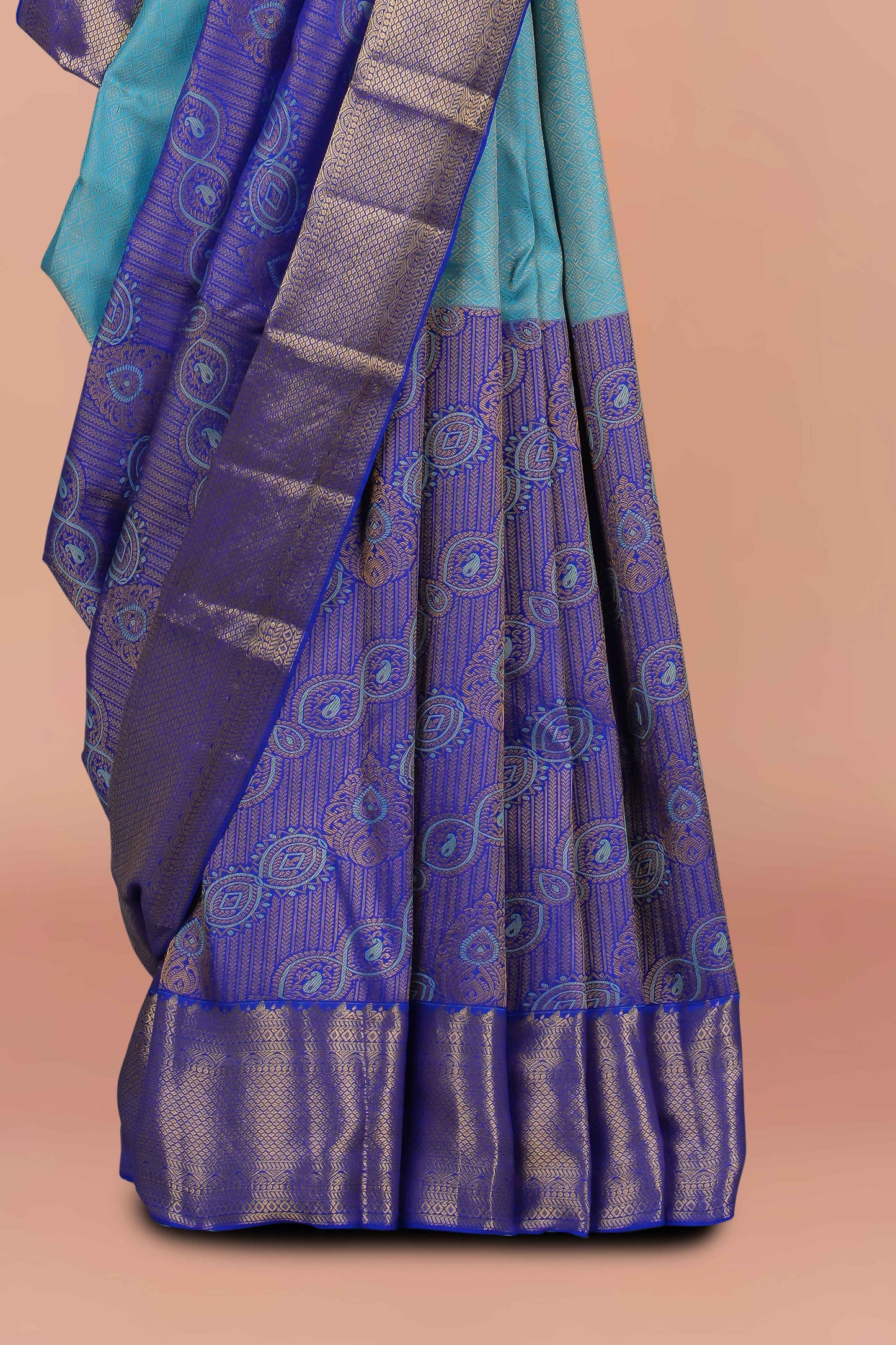Jacquard silk woven saree

