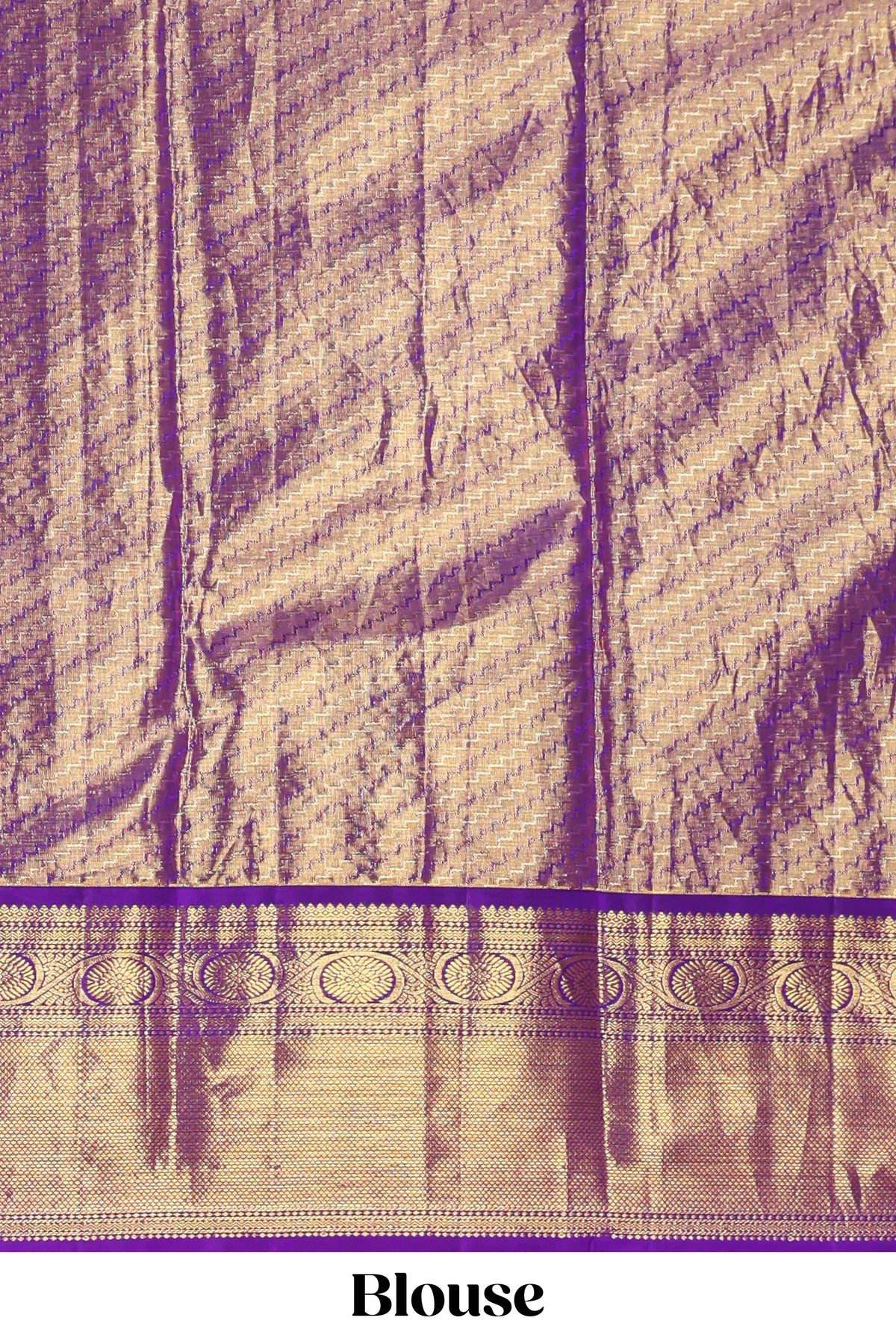 Parrot green paisley pattern Kanchipuram traditional silk saree with contrast zari border and zari pallu comes with blouse