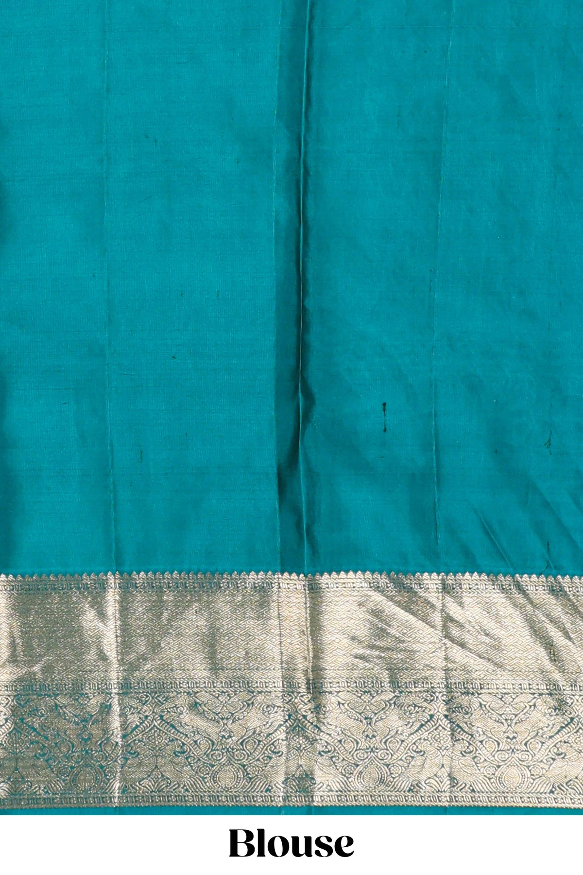 Magenta zari designed Kanchipuram silk saree with contrast zari border and zari work pallu comes with blouse
