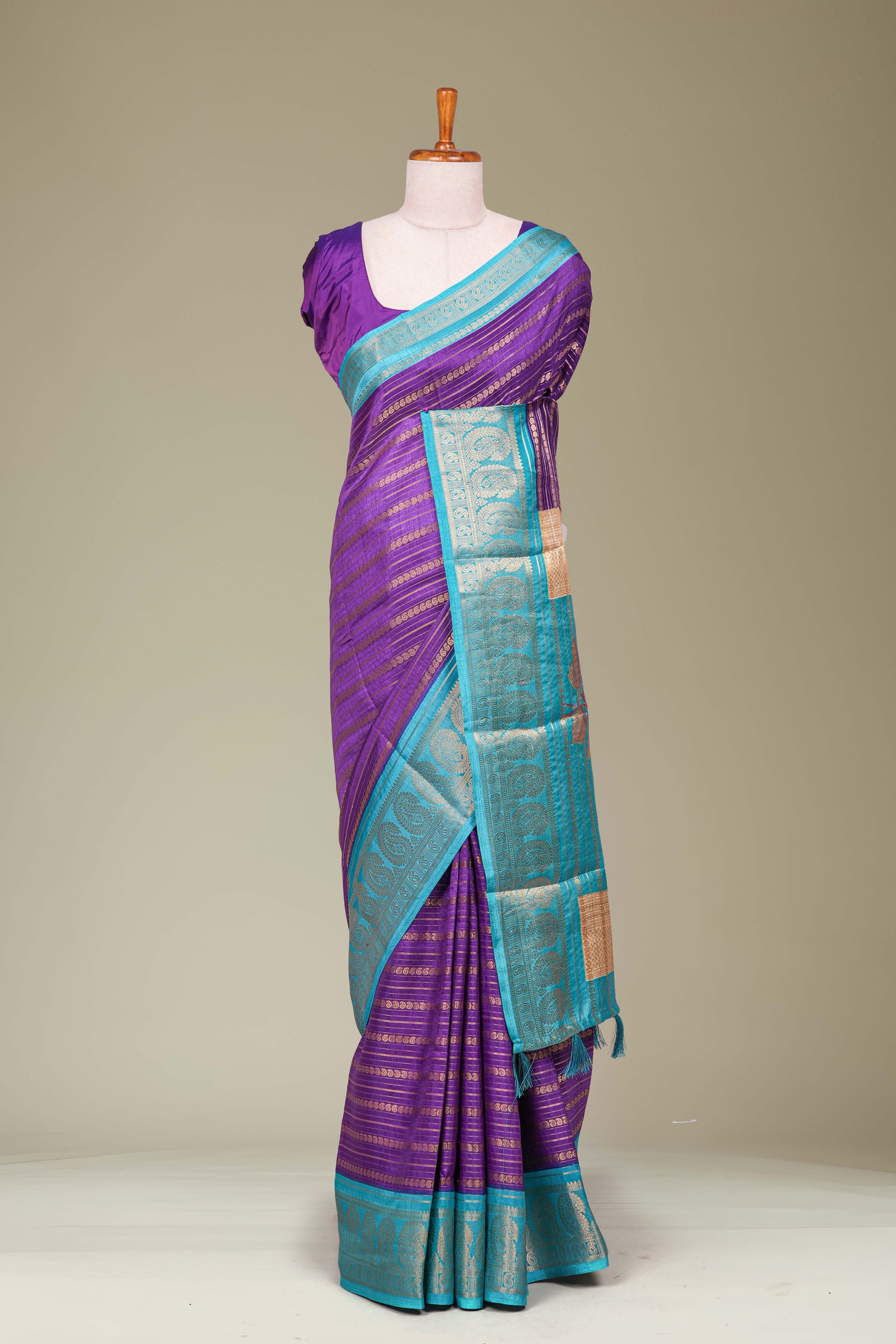 Lavender dola silk jacquard border saree