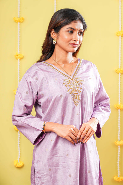 Lavender neckline design outfit
