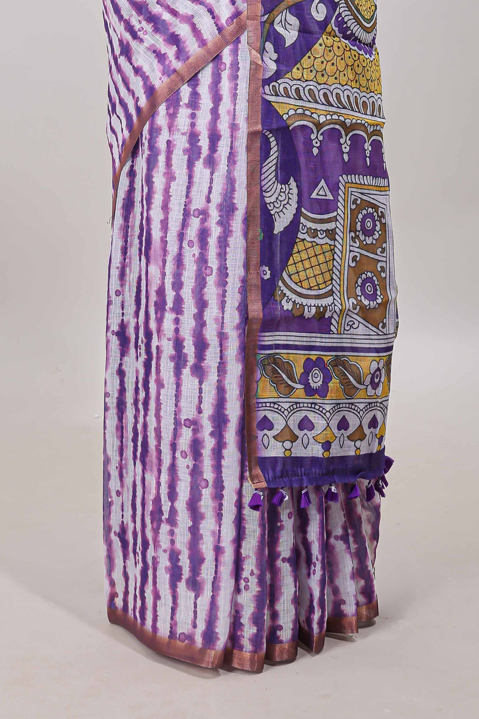  Lavender printed pallu saree
