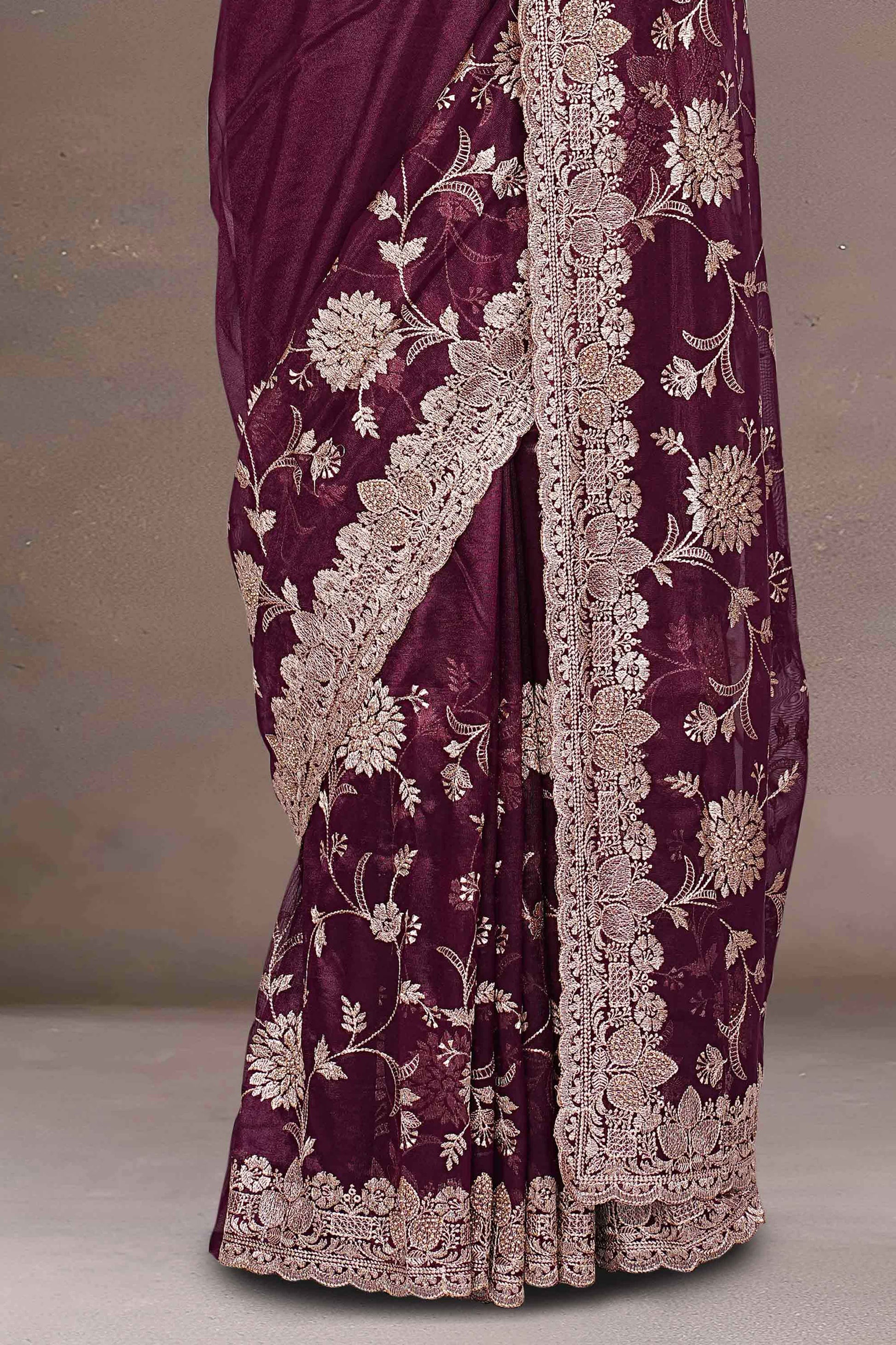 Lightweight saree