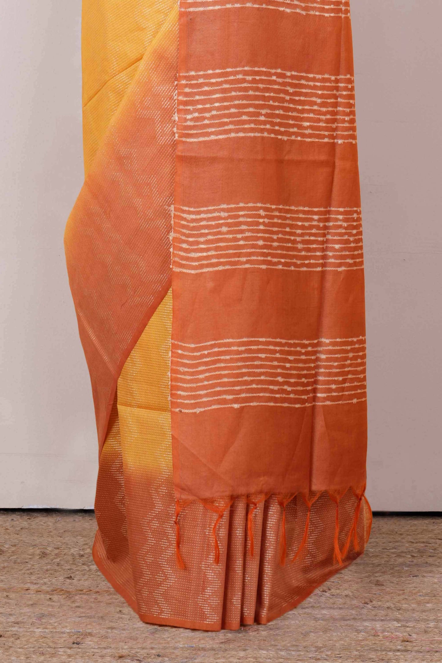 Linen saree with orange border