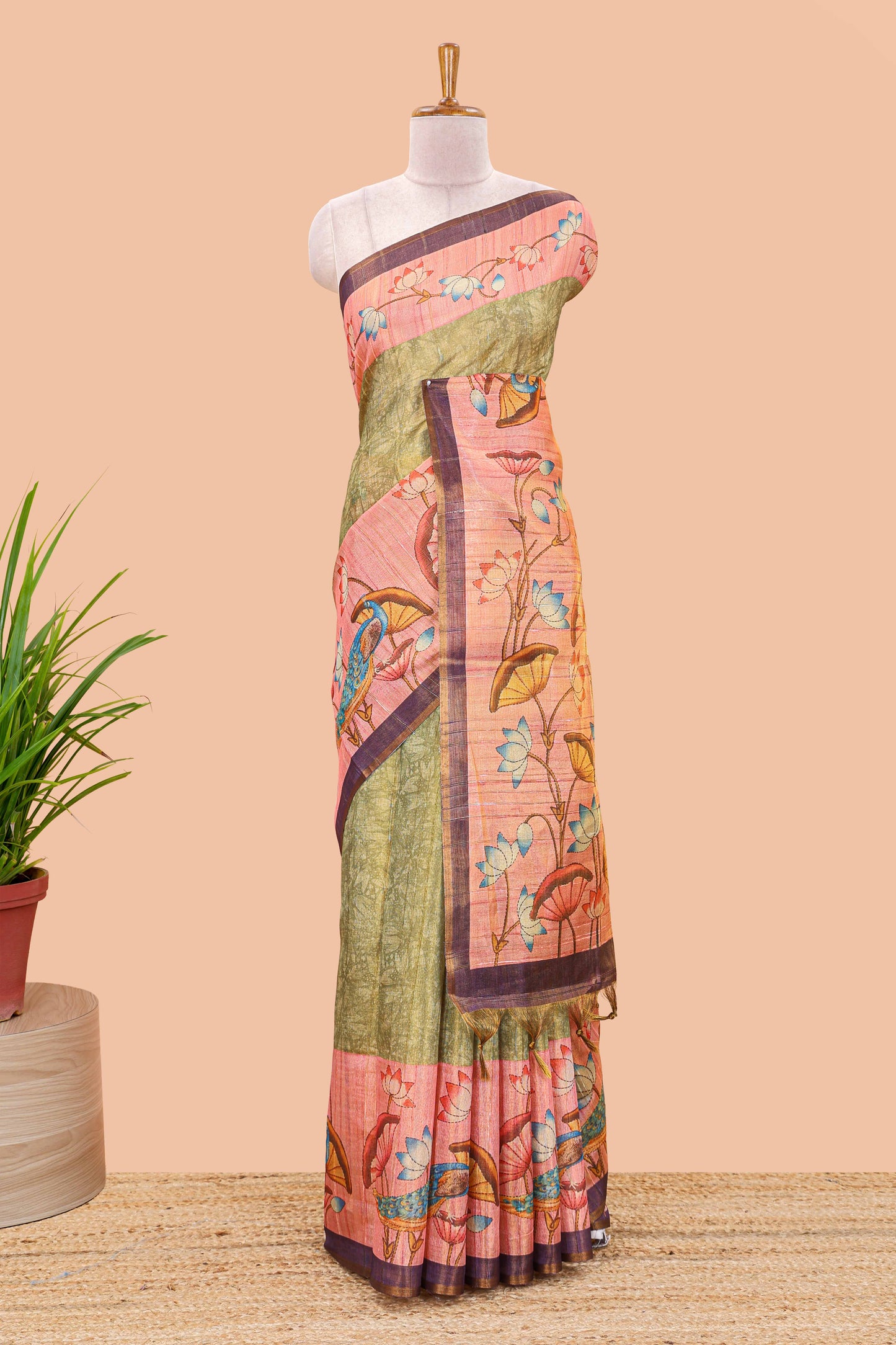  Lotus jaal pallu saree