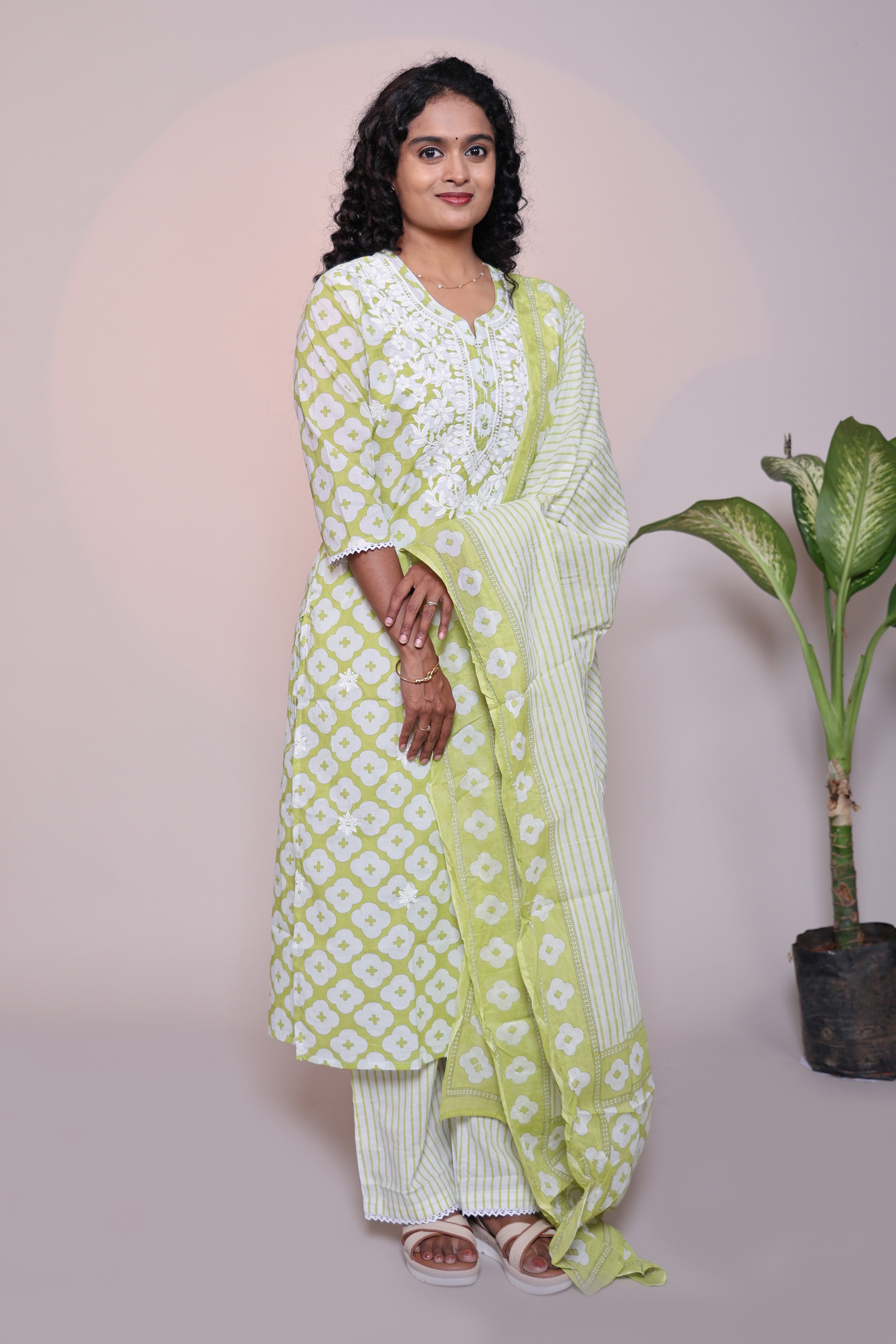 Green floral motifs 3/4 slevee salwar suit with matching pant and printed dupatta