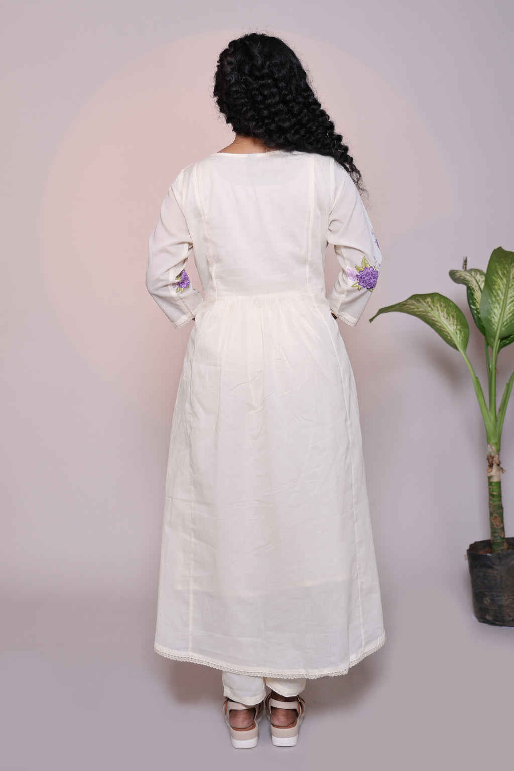 White floral design A line anarkali with self bottom and matching dubatta