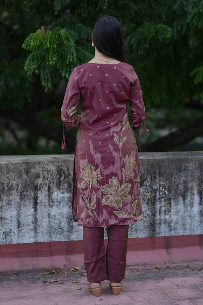 Maroon elegant ethnic wear