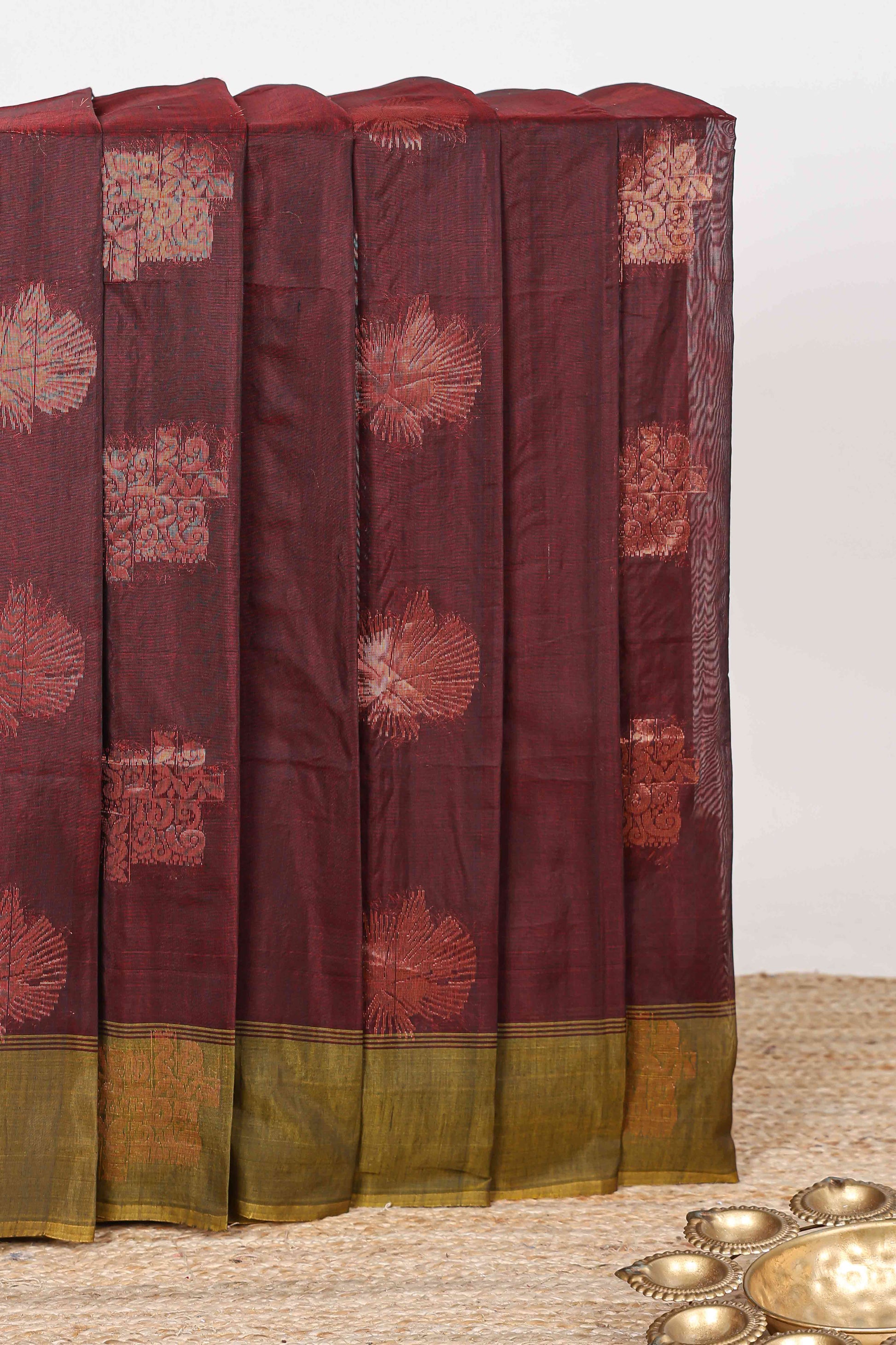Maroon floral butta kanchi cotton saree