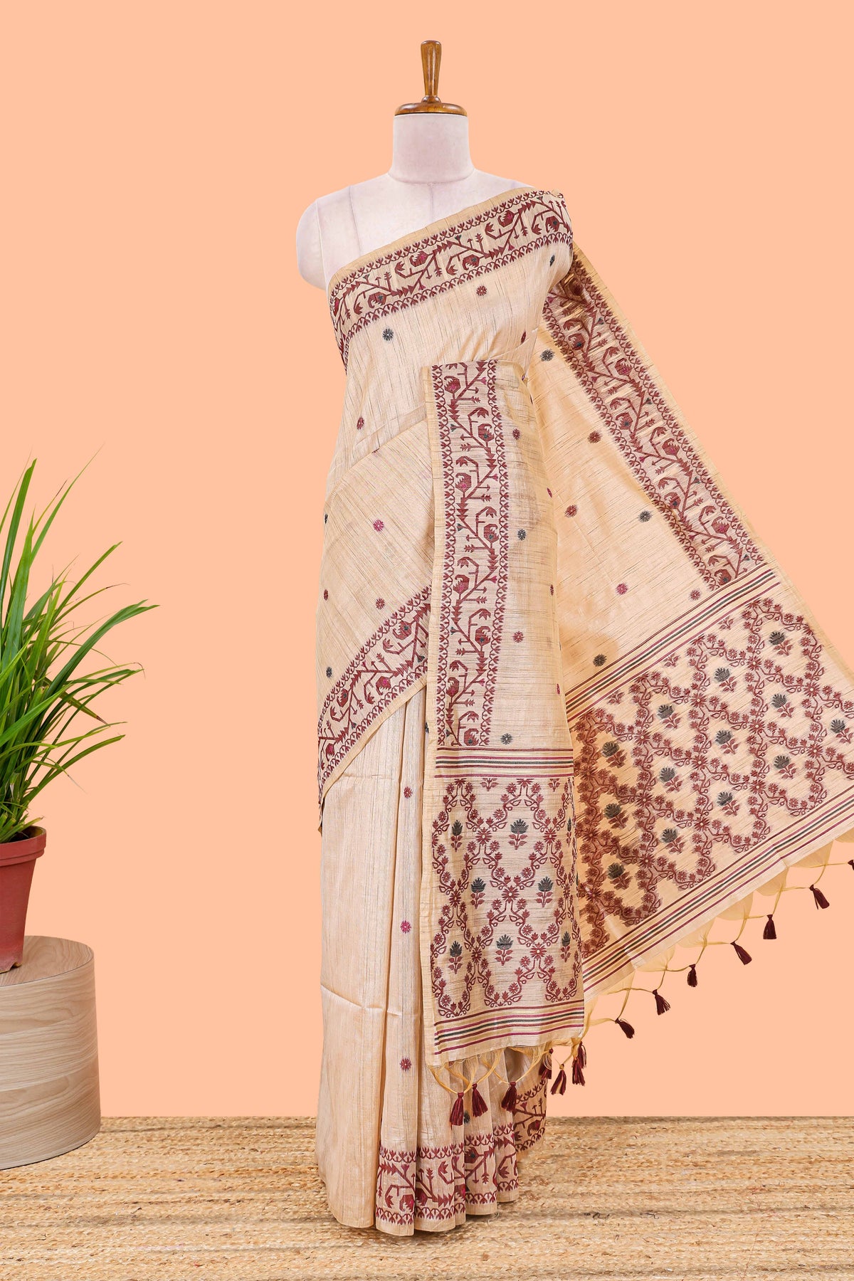 Maroon munga cotton saree design