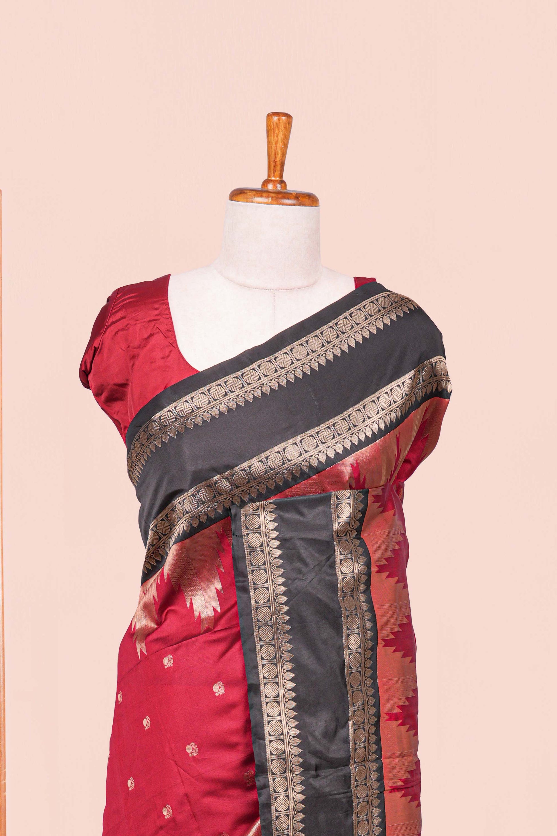 Maroon semi art silk golden pallu saree