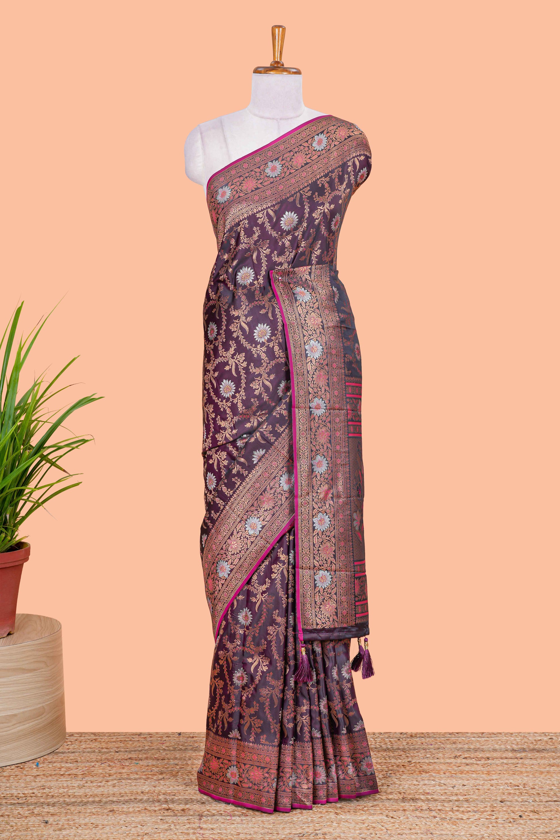 Maroon woven jaal silk saree