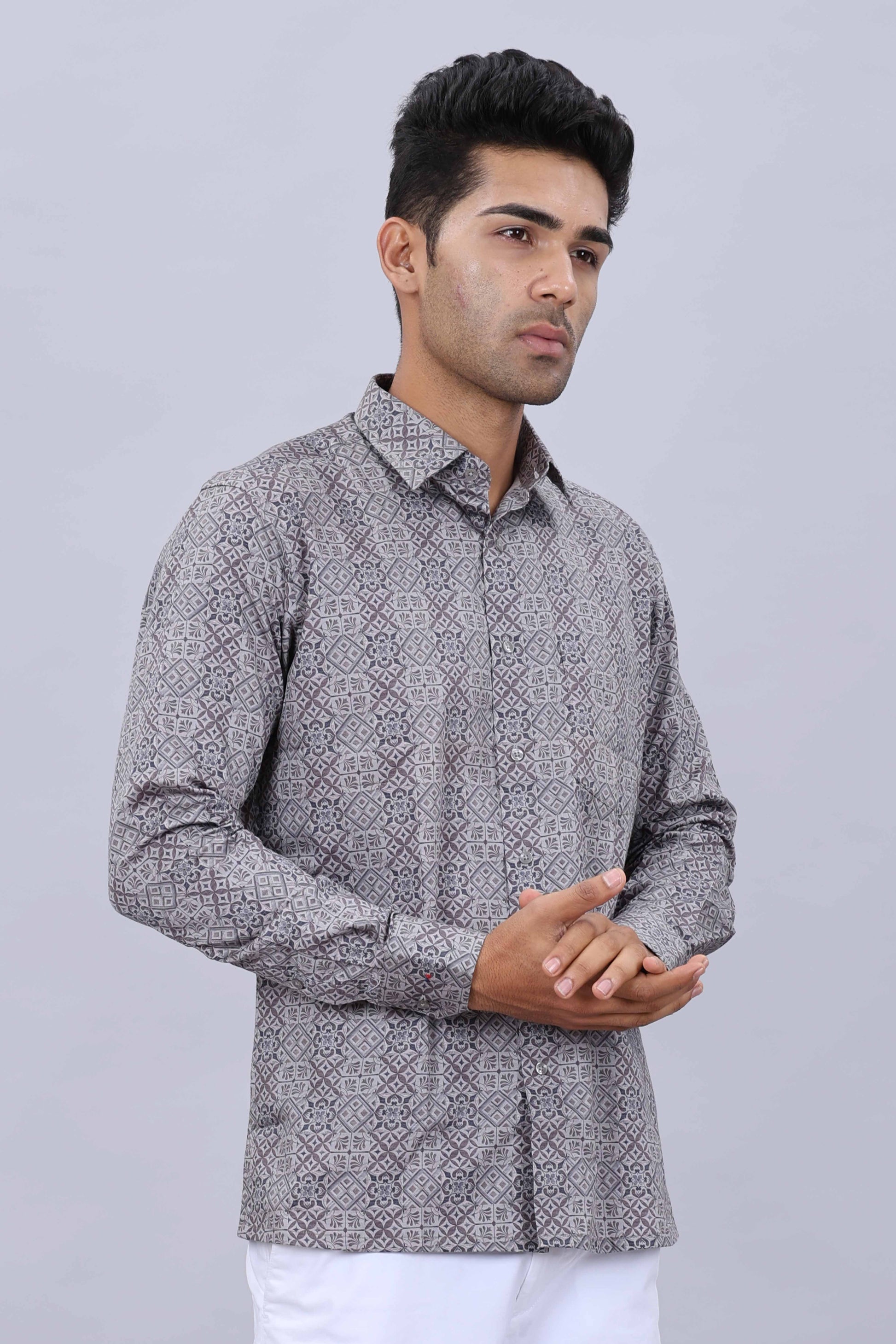 Modern slim weave shirt