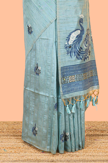Munga cotton saree with delicate  thread butta